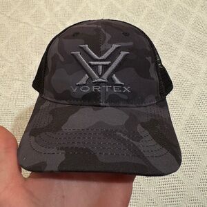 Vortex camo snapback